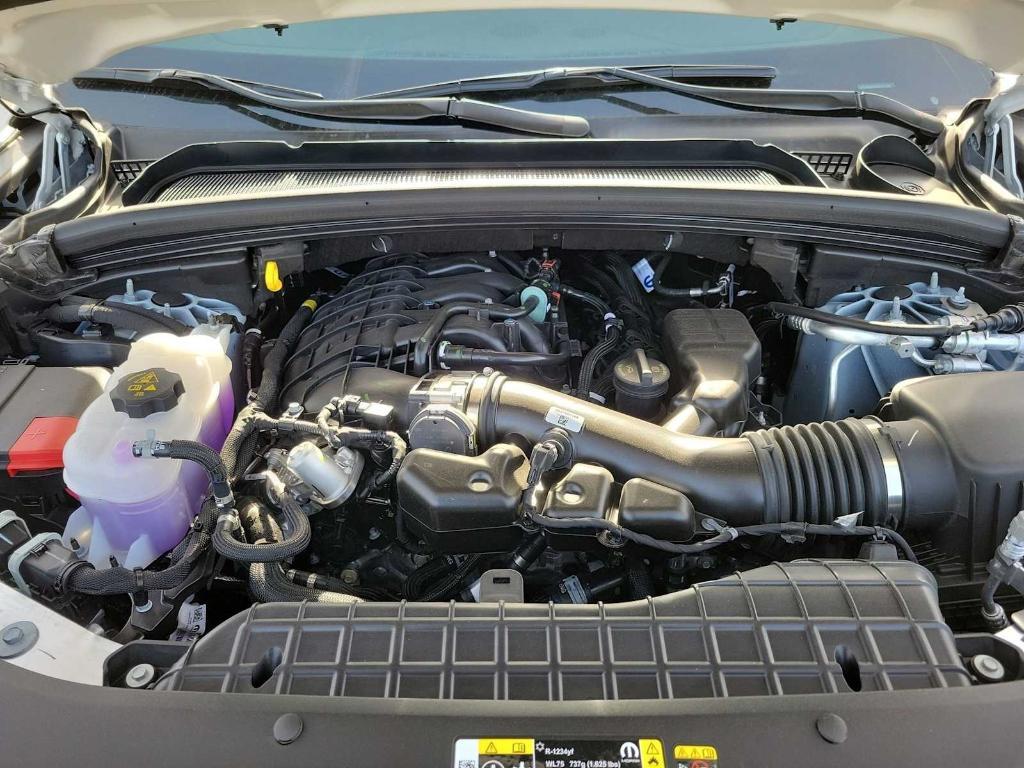 new 2025 Jeep Grand Cherokee car, priced at $44,310