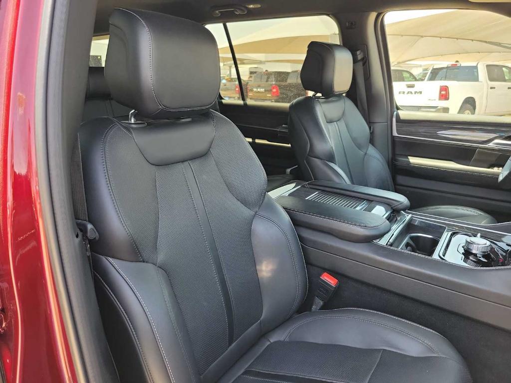 used 2022 Jeep Wagoneer car, priced at $41,995