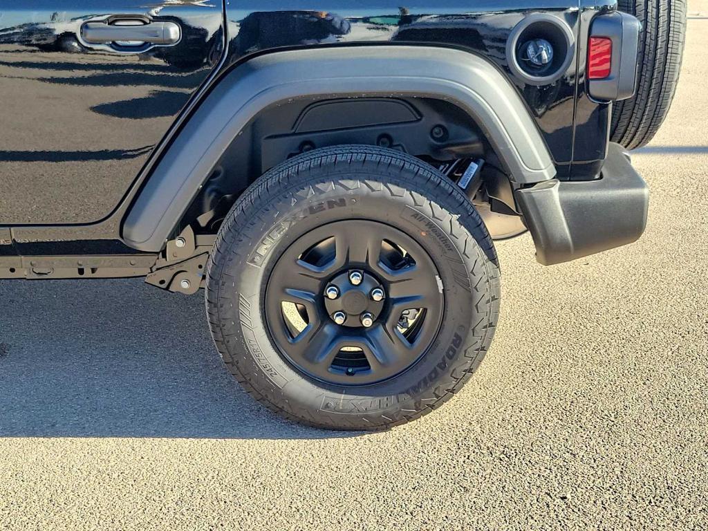 new 2026 Jeep Wrangler car, priced at $42,870