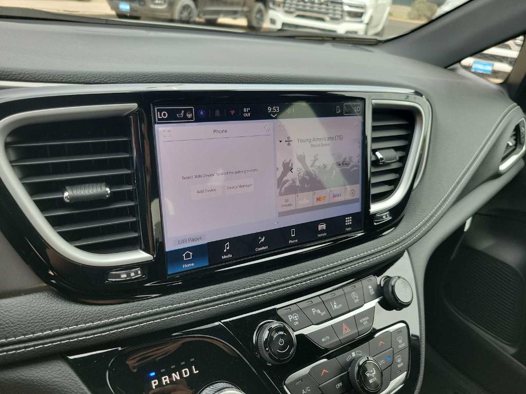 new 2025 Chrysler Pacifica car, priced at $43,032
