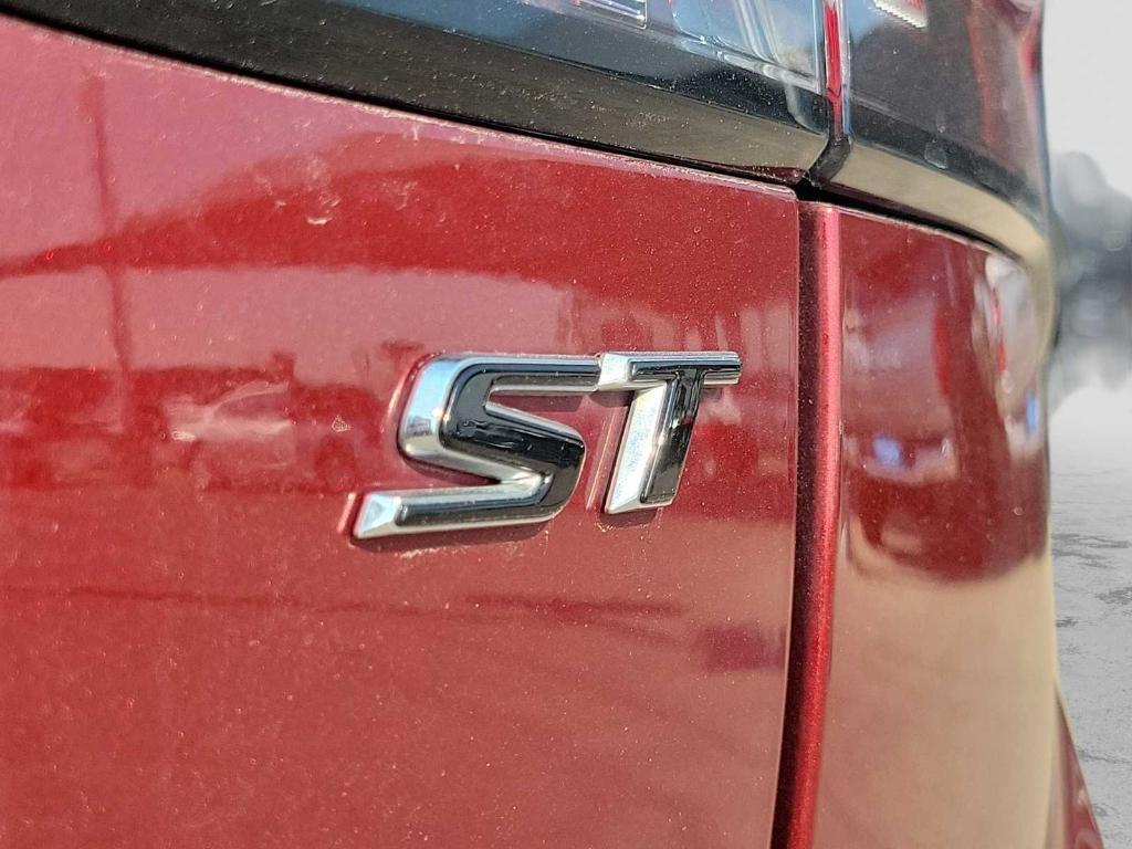 used 2023 Buick Envision car, priced at $26,995