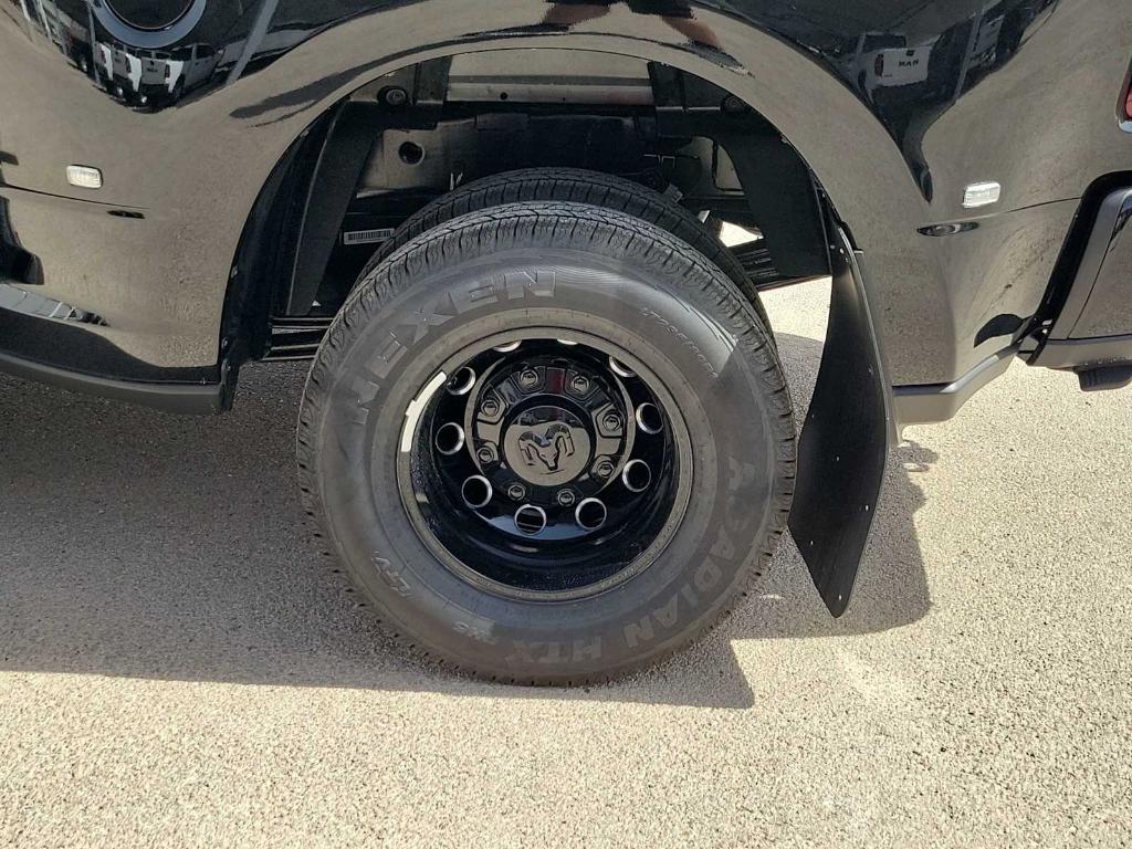 new 2025 Ram 3500 car, priced at $90,485