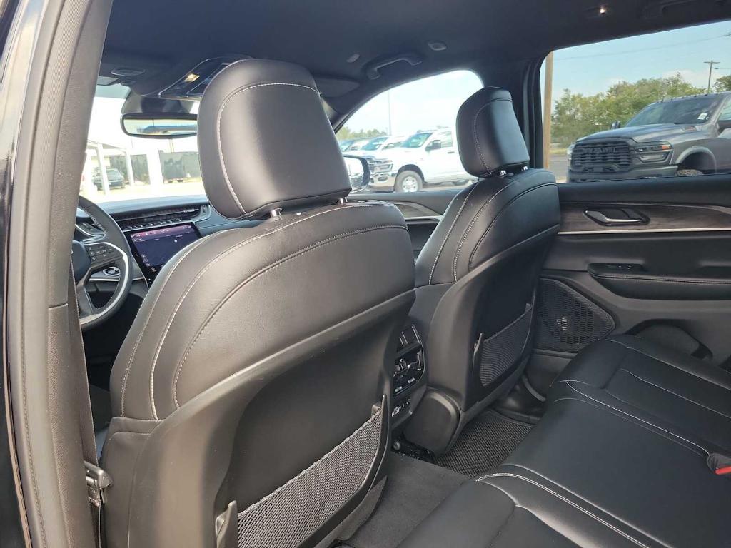 used 2024 Jeep Grand Cherokee car, priced at $36,453