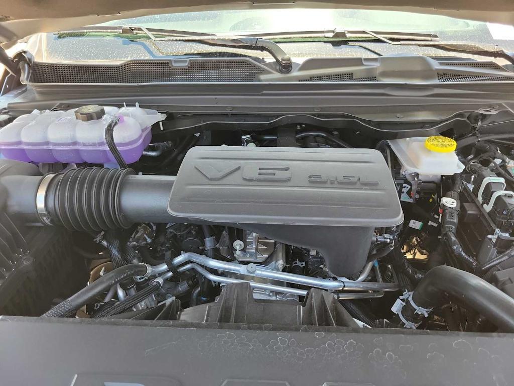 new 2025 Ram 1500 car, priced at $51,623