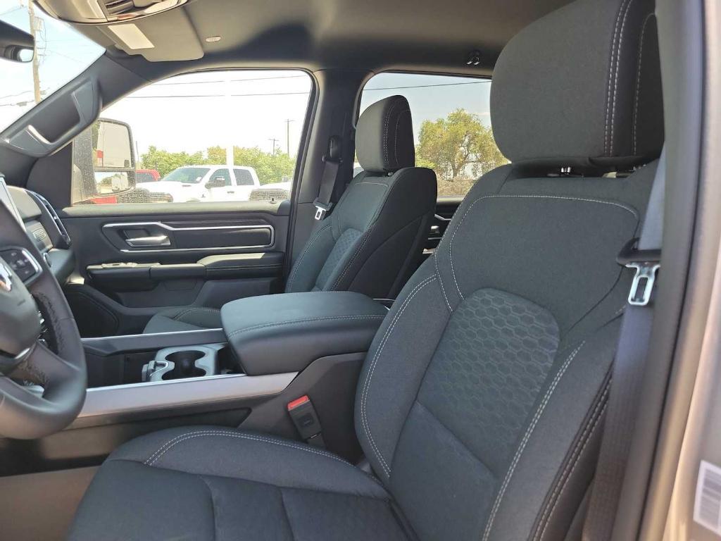 new 2025 Ram 1500 car, priced at $51,623