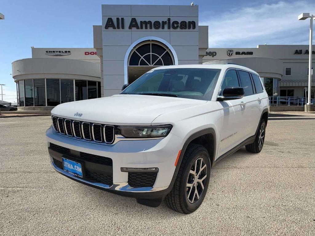 new 2025 Jeep Grand Cherokee L car, priced at $44,762