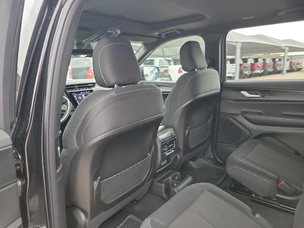 new 2025 Jeep Grand Cherokee L car, priced at $39,625