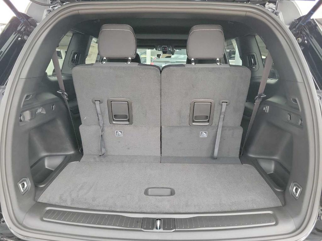 new 2025 Jeep Grand Cherokee L car, priced at $39,625