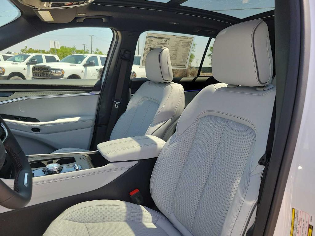 new 2025 Jeep Wagoneer S car, priced at $59,874