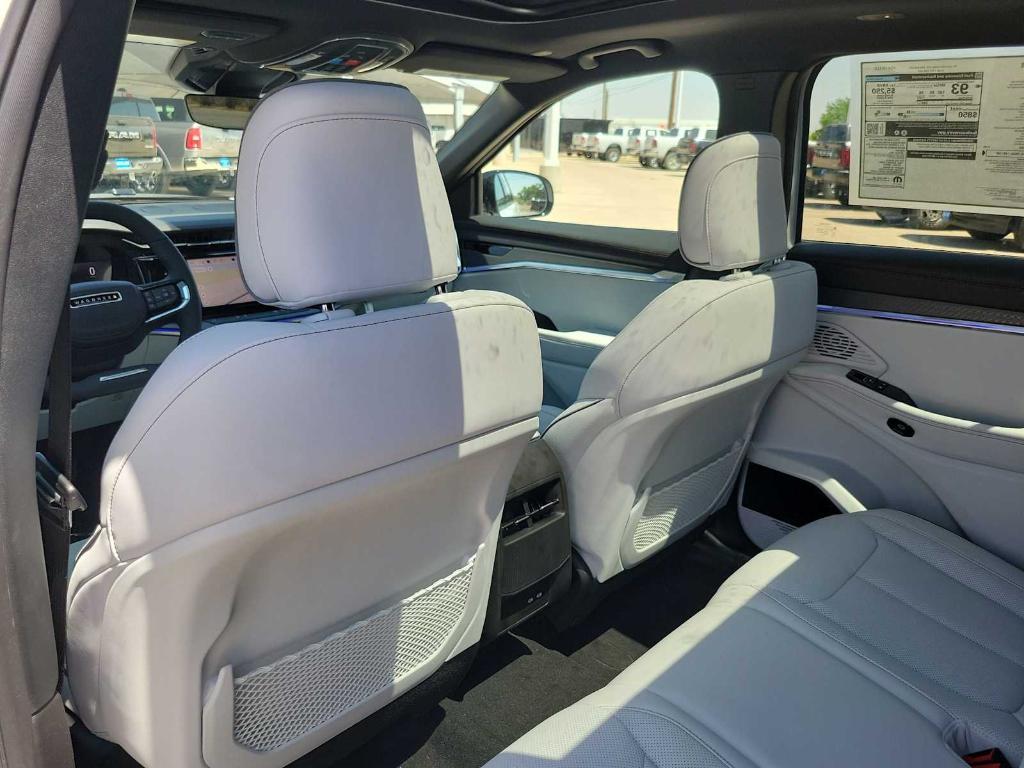 new 2025 Jeep Wagoneer S car, priced at $59,874