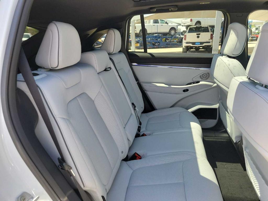 new 2025 Jeep Wagoneer S car, priced at $59,874