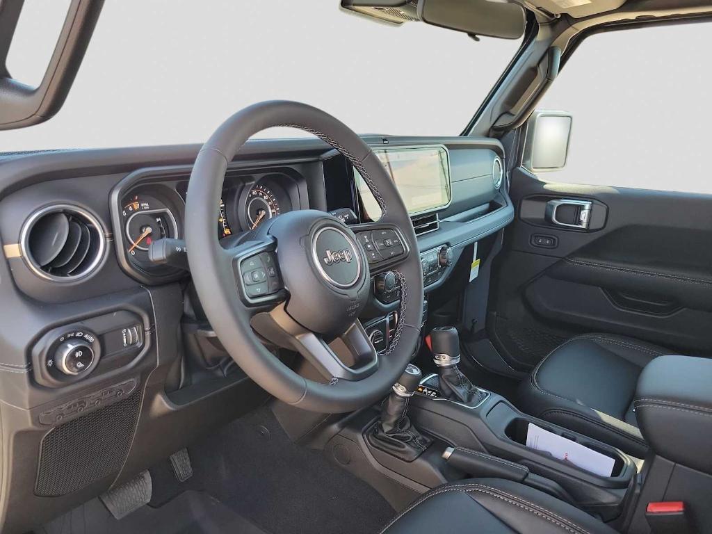 new 2025 Jeep Gladiator car, priced at $46,160