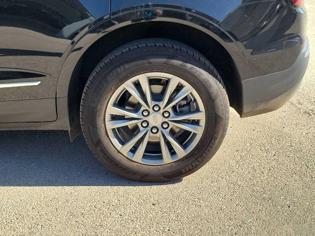 used 2023 Cadillac XT5 car, priced at $34,995