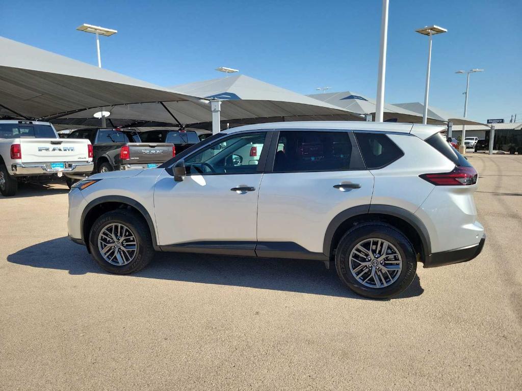 used 2024 Nissan Rogue car, priced at $26,999