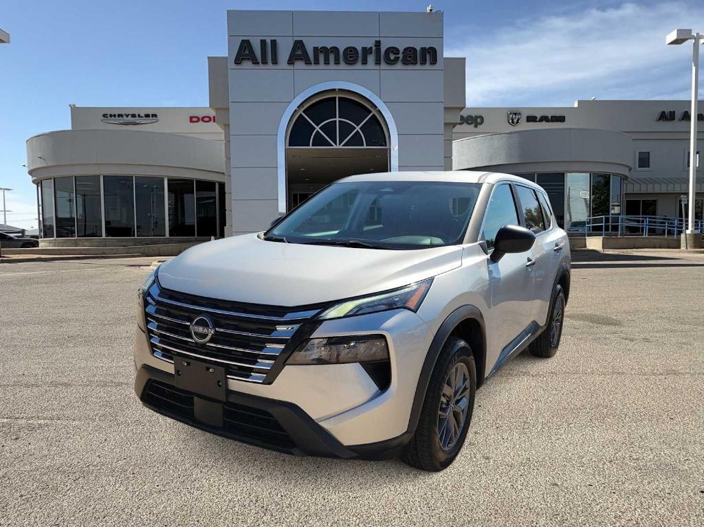 used 2024 Nissan Rogue car, priced at $26,999