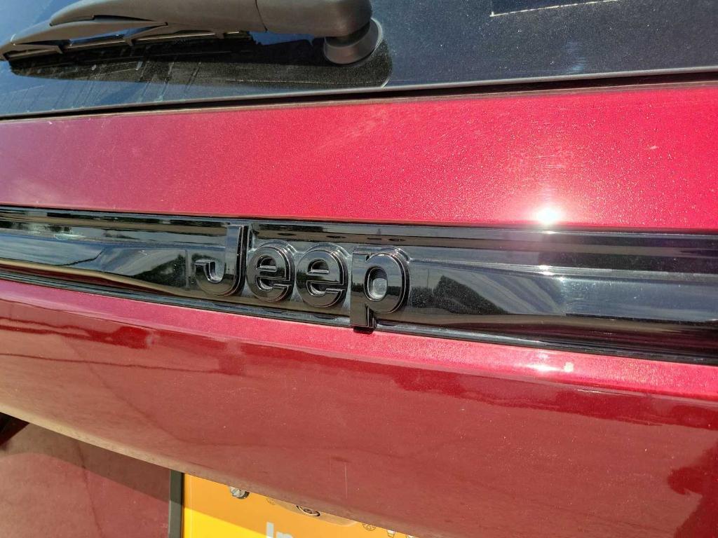 used 2023 Jeep Grand Cherokee car, priced at $33,995