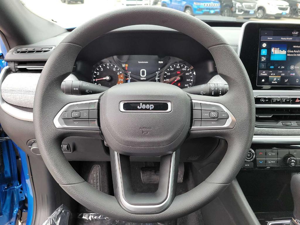 new 2025 Jeep Compass car, priced at $28,090