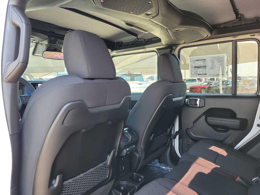 new 2025 Jeep Gladiator car, priced at $49,840