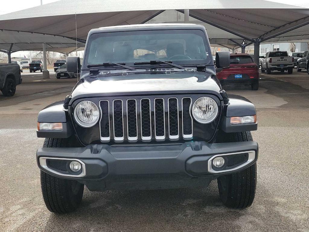 used 2022 Jeep Gladiator car, priced at $40,995