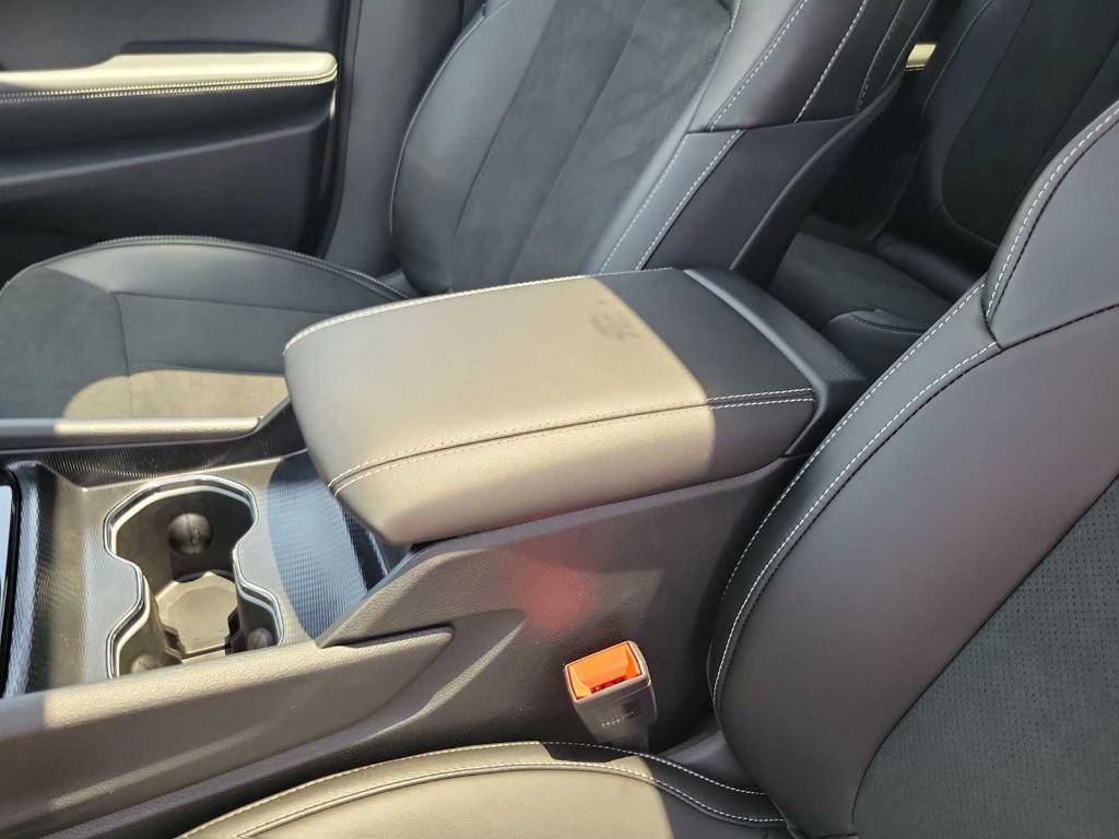 new 2025 Jeep Grand Cherokee L car, priced at $44,072