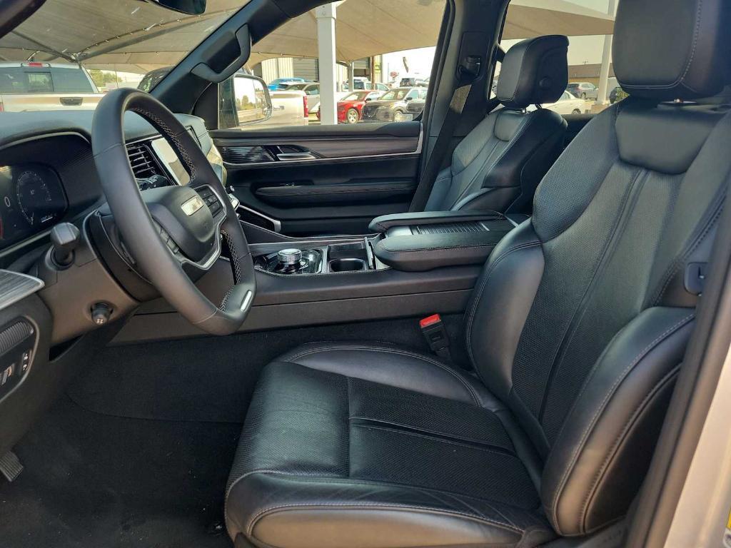 used 2024 Jeep Wagoneer L car, priced at $53,995