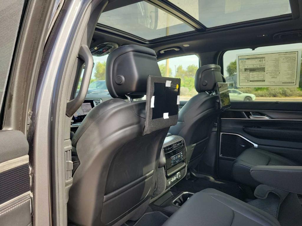 new 2024 Jeep Wagoneer car, priced at $71,564