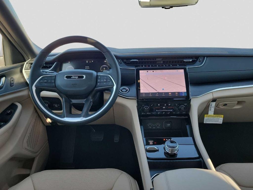 new 2025 Jeep Grand Cherokee car, priced at $52,310