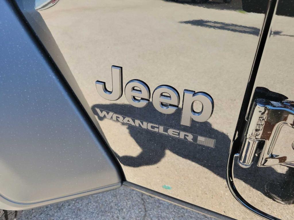 new 2025 Jeep Wrangler car, priced at $48,845