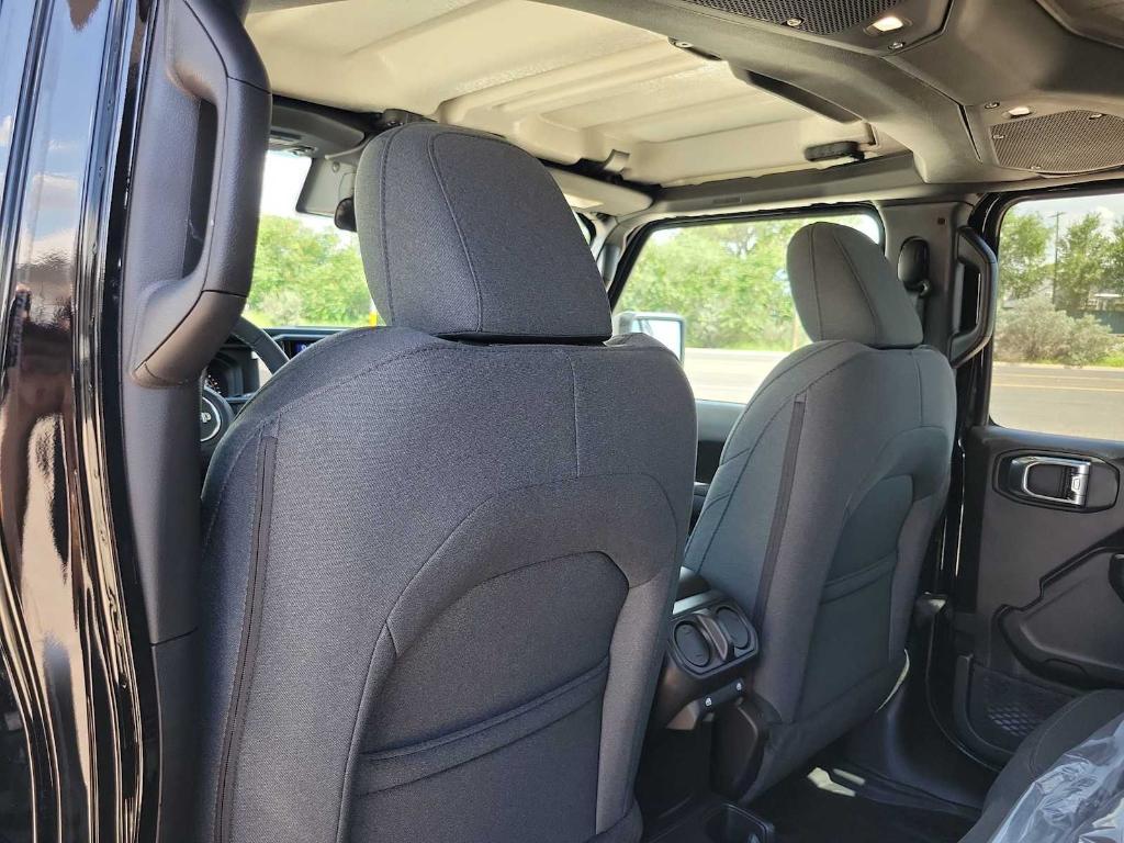 new 2025 Jeep Wrangler car, priced at $48,845