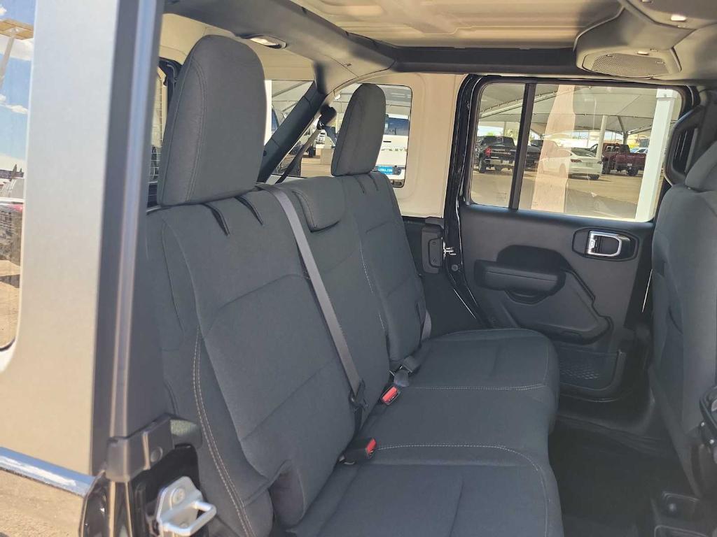 new 2025 Jeep Wrangler car, priced at $48,845