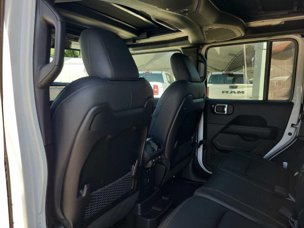 new 2025 Jeep Wrangler car, priced at $53,450