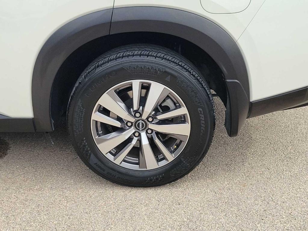 used 2023 Nissan Pathfinder car, priced at $33,888