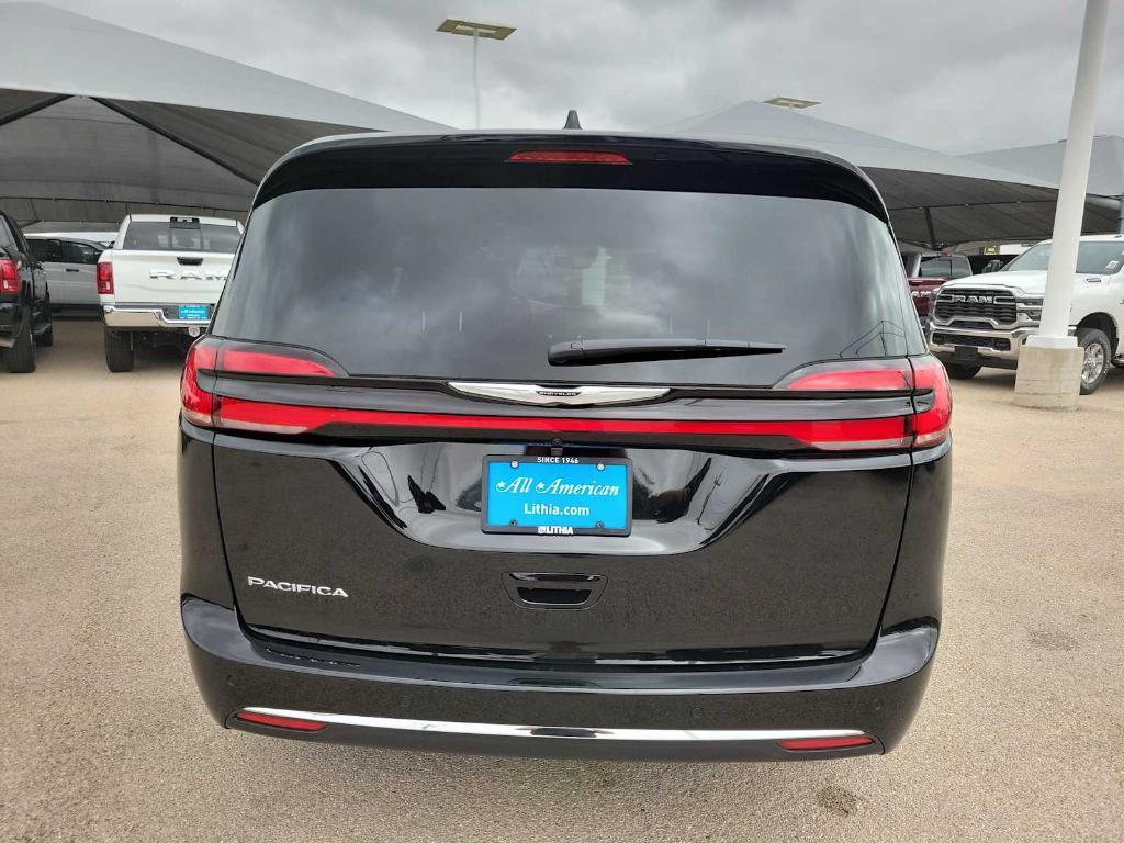 new 2026 Chrysler Pacifica car, priced at $43,460