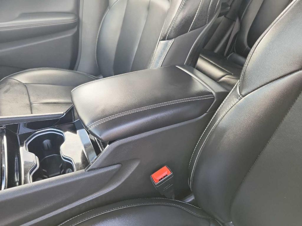 used 2023 Jeep Grand Cherokee car, priced at $31,999