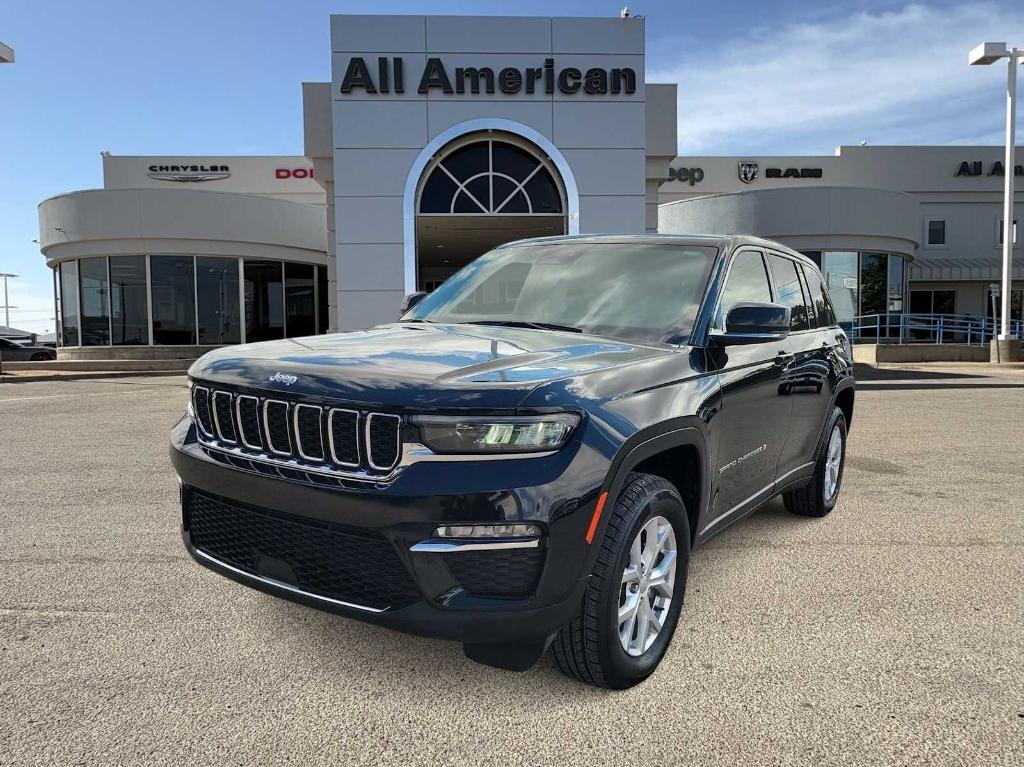 used 2023 Jeep Grand Cherokee car, priced at $31,999