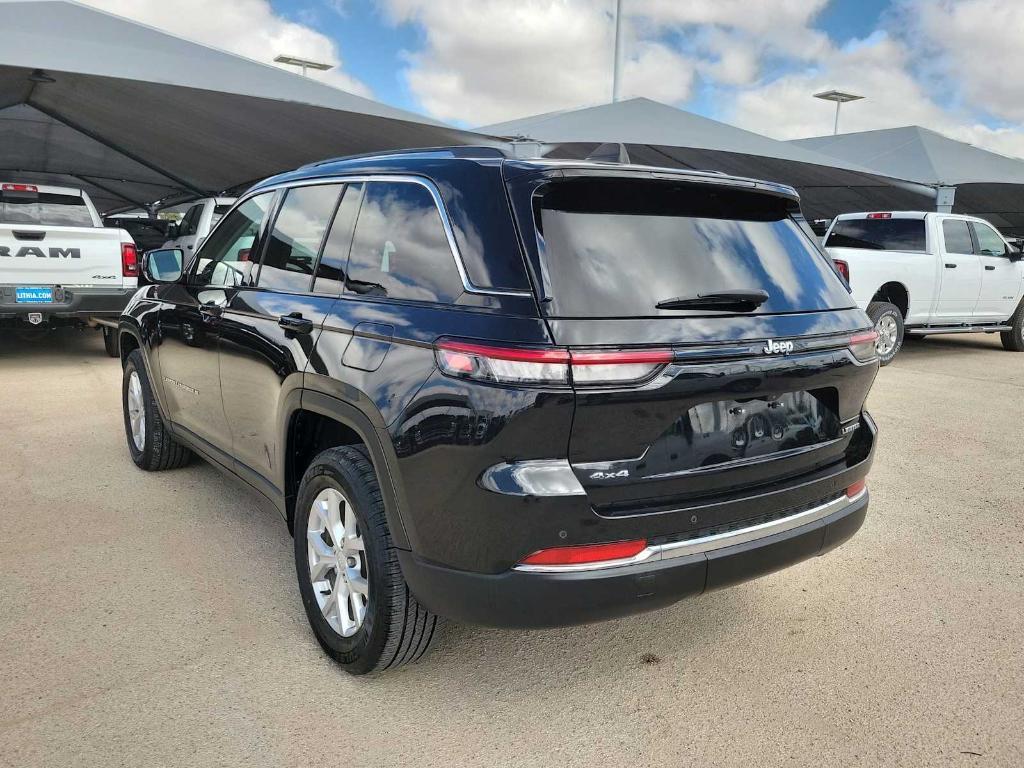 used 2023 Jeep Grand Cherokee car, priced at $31,999