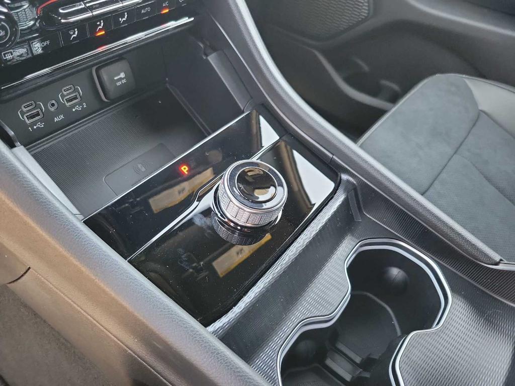 new 2025 Jeep Grand Cherokee car, priced at $42,635