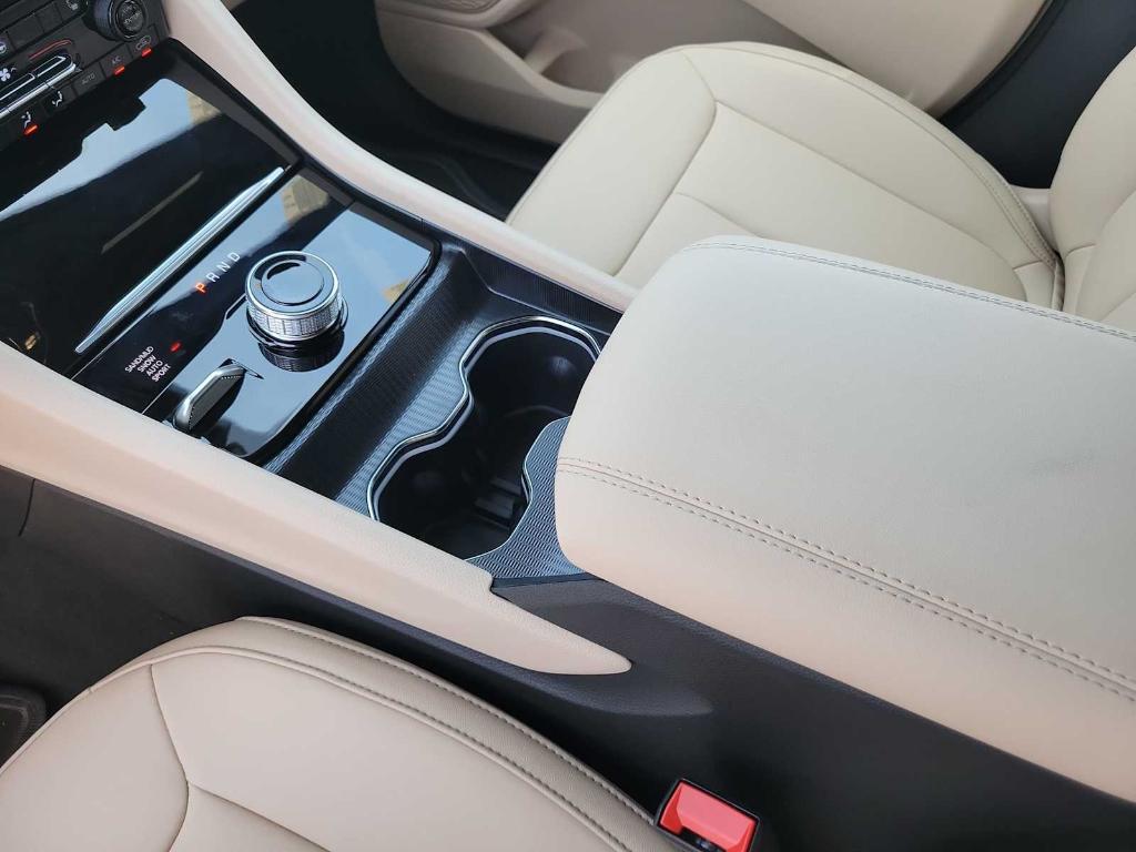 new 2025 Jeep Grand Cherokee car, priced at $49,810