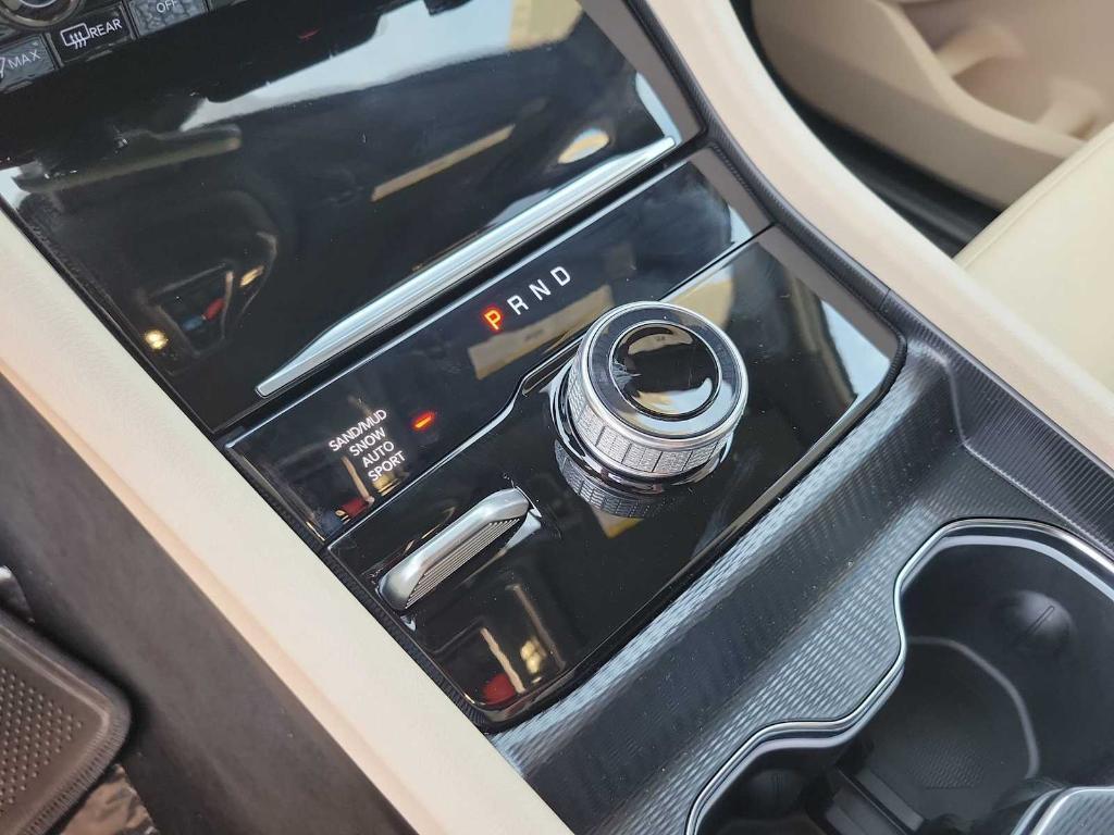new 2025 Jeep Grand Cherokee car, priced at $49,810