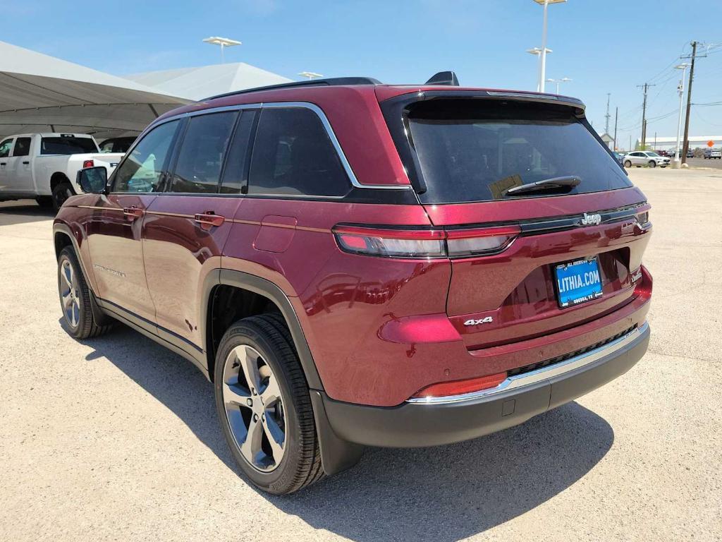 new 2025 Jeep Grand Cherokee car, priced at $49,810