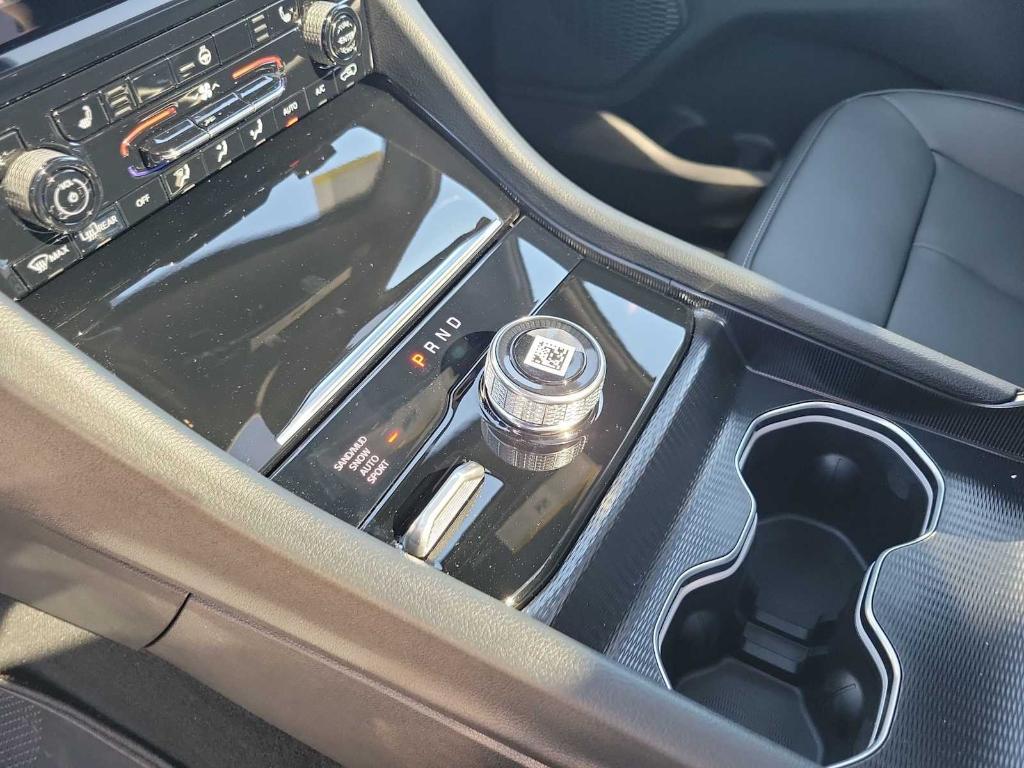 new 2025 Jeep Grand Cherokee L car, priced at $51,640