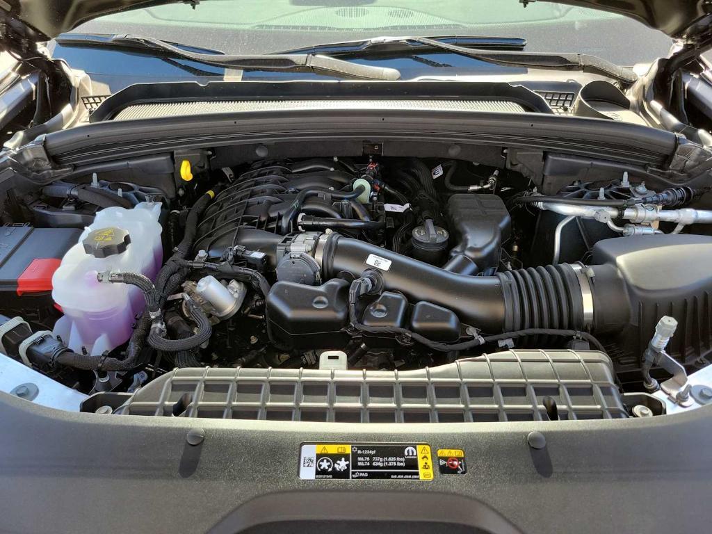 new 2025 Jeep Grand Cherokee car, priced at $45,385