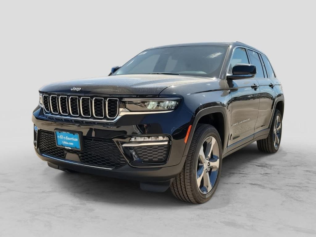 new 2025 Jeep Grand Cherokee car, priced at $45,385