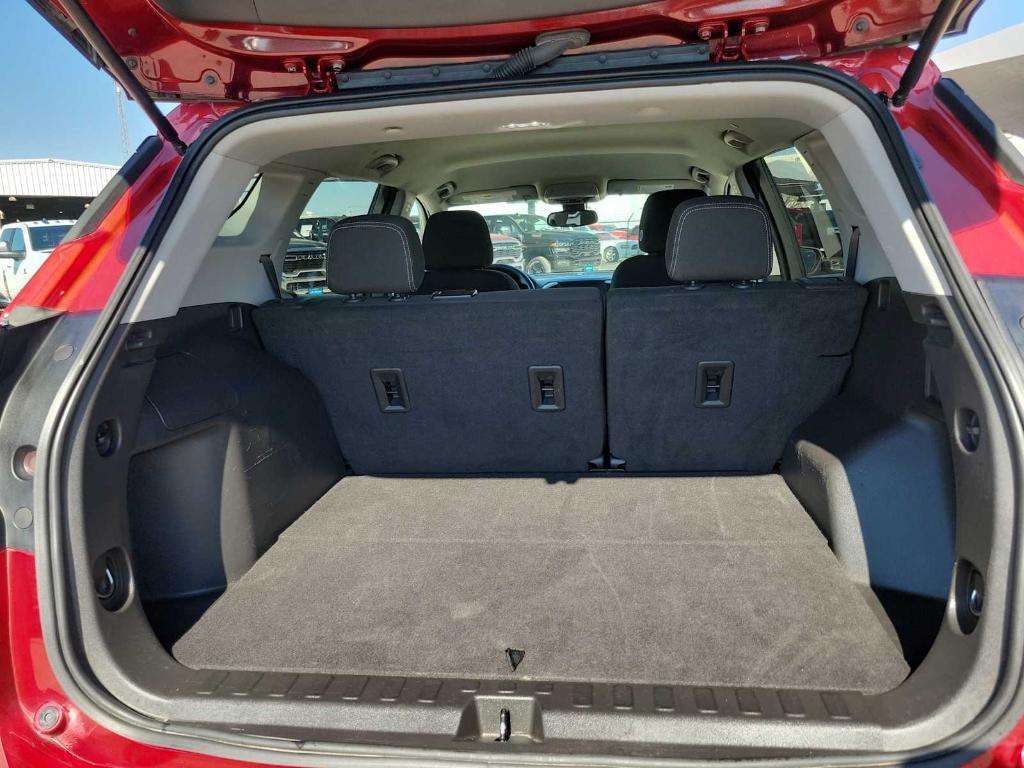 used 2023 GMC Terrain car, priced at $25,999