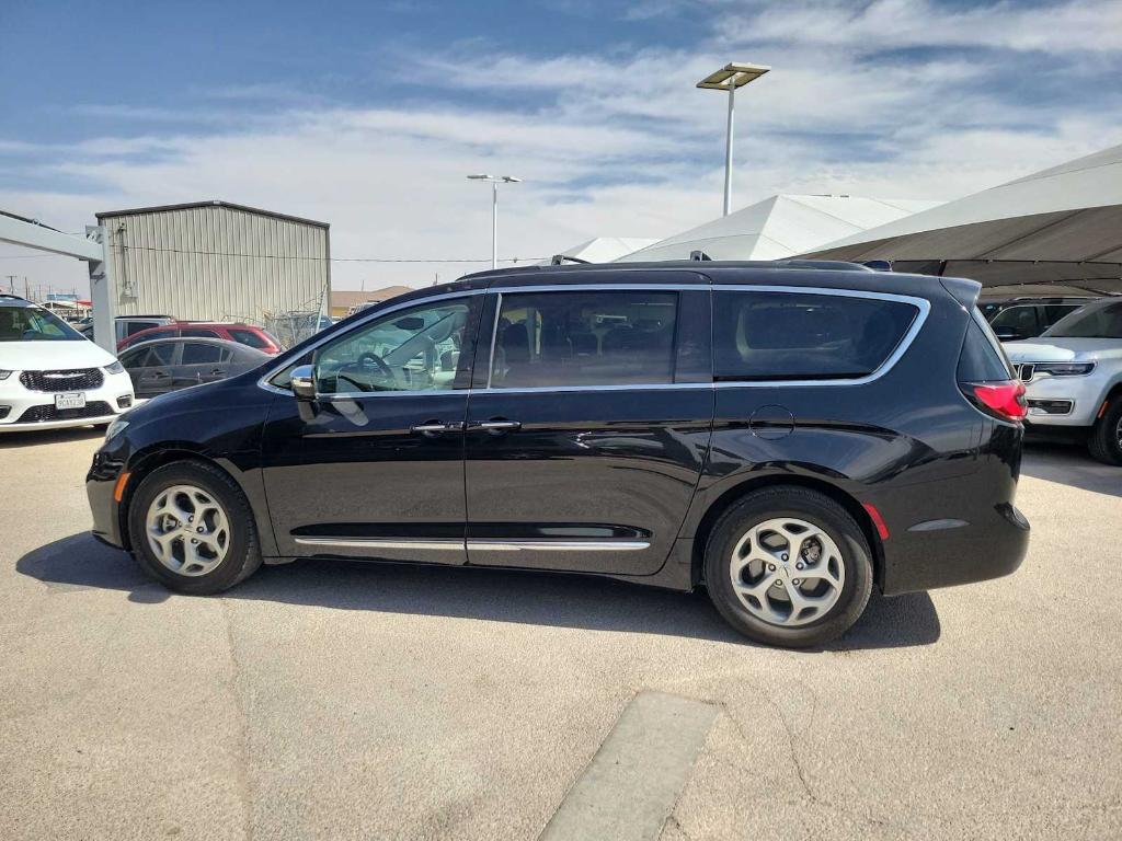 used 2023 Chrysler Pacifica car, priced at $32,995