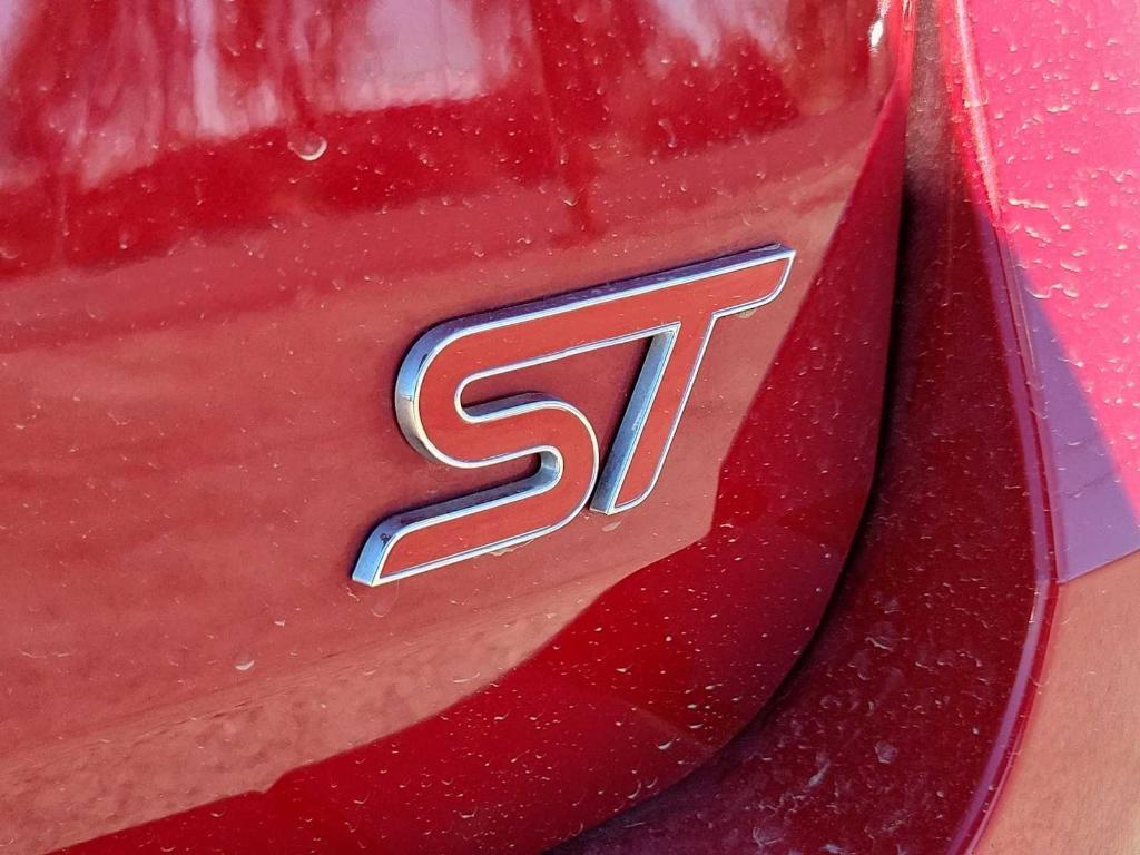 used 2023 Ford Explorer car, priced at $44,599