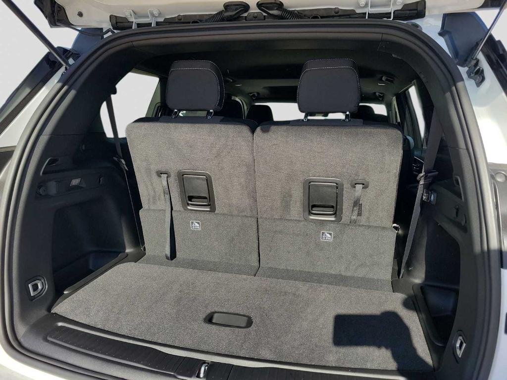 new 2025 Jeep Grand Cherokee L car, priced at $41,630