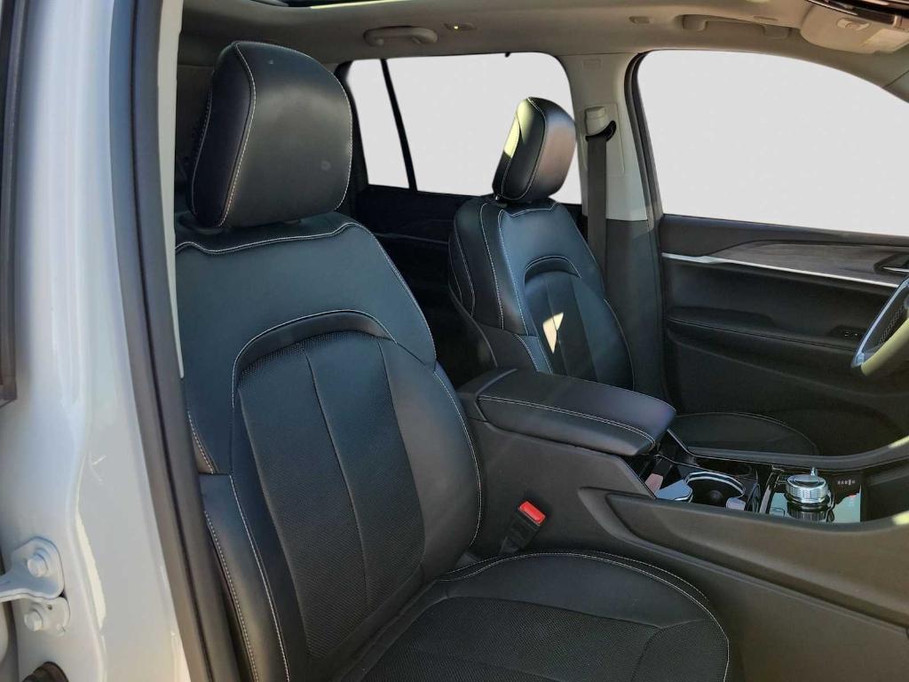 used 2022 Jeep Grand Cherokee 4xe car, priced at $33,999