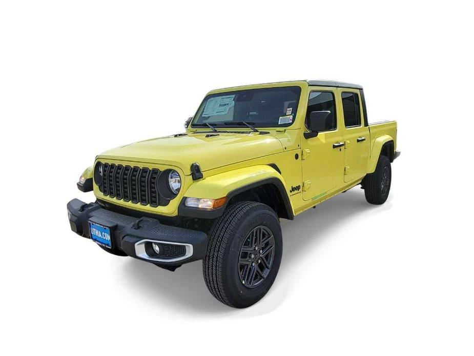 new 2024 Jeep Gladiator car, priced at $50,455