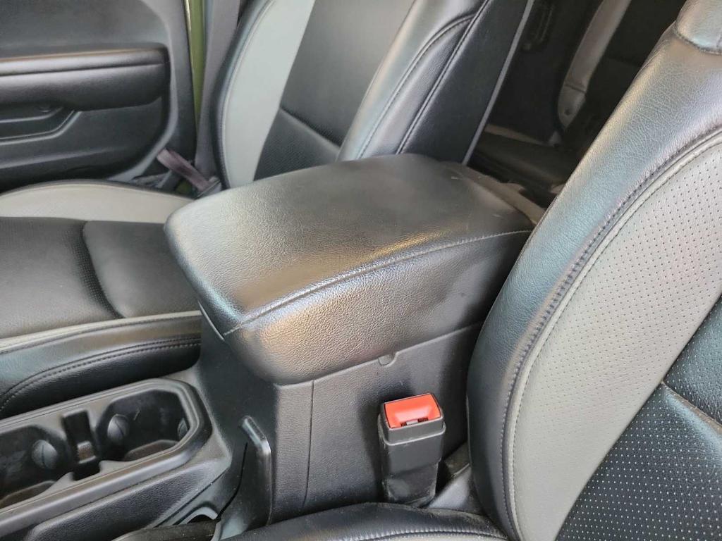 used 2021 Jeep Wrangler Unlimited car, priced at $39,995
